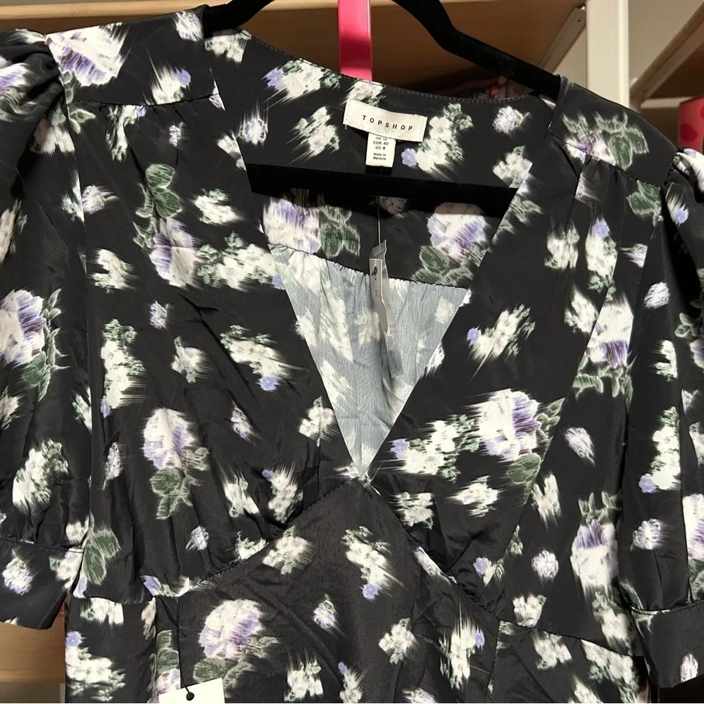Topshop size 8 Floral Black and Purple Dress nwt